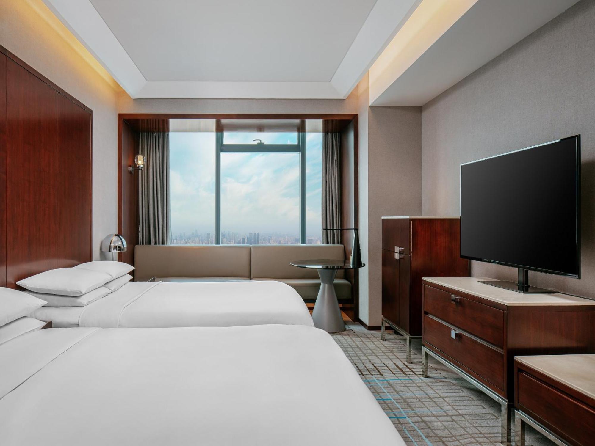 Renaissance Shanghai Zhongshan Park Hotel Dış mekan fotoğraf