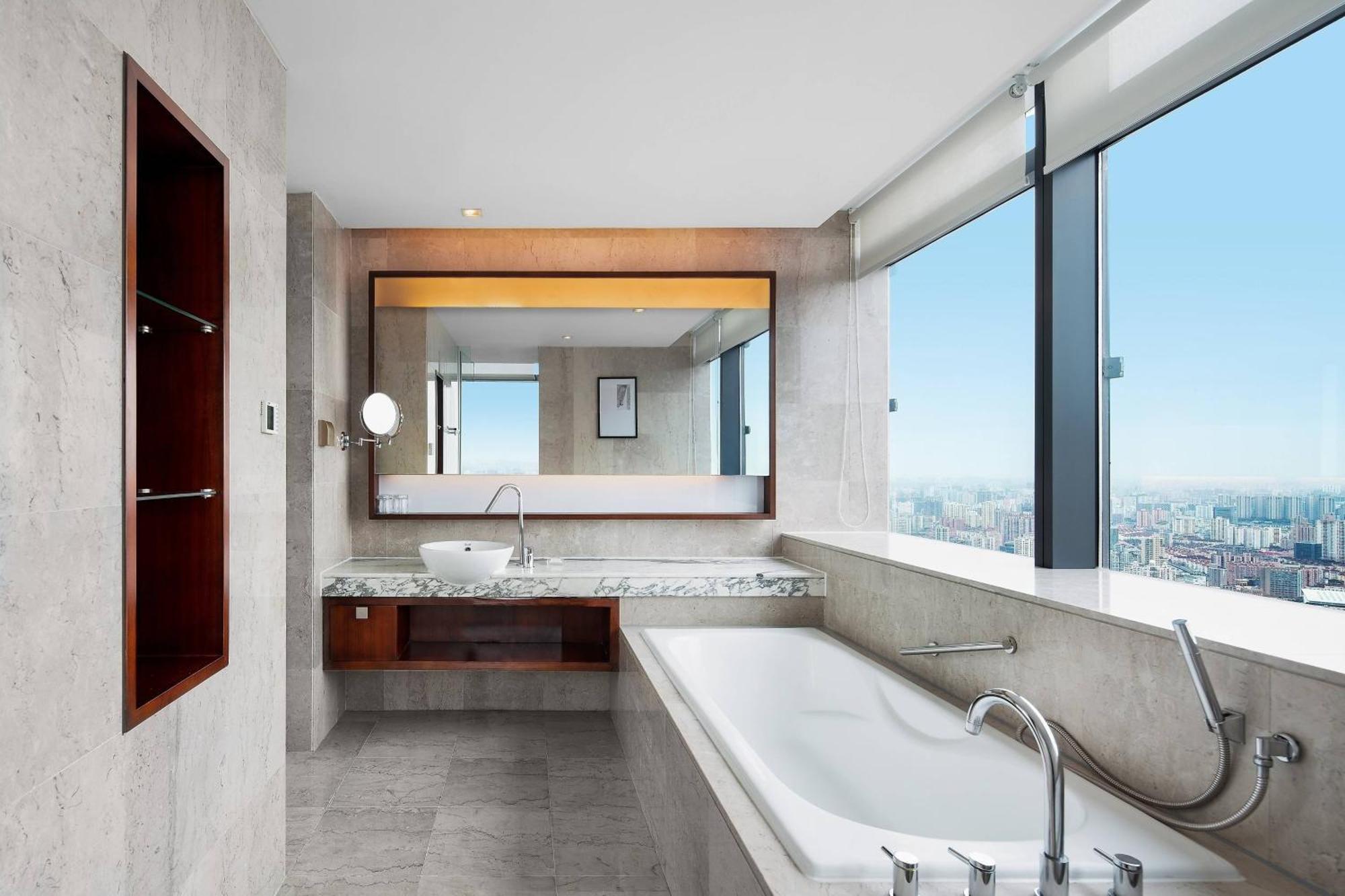 Renaissance Shanghai Zhongshan Park Hotel Dış mekan fotoğraf